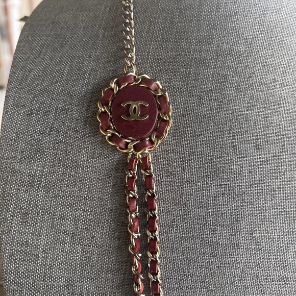 CHANEL double Strand Necklace Rope Style red Leather Long Necklace Approx 30” - Picture 3 of 9